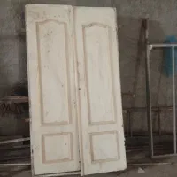 درب پنجره آهنی سالم