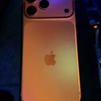 Iphone 17 pro max نارنجی