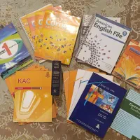تعداد زیادی کتاب آموزشی زبان انگلیسی