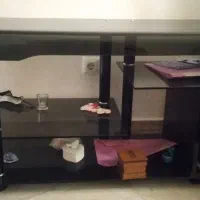 زیر تلویزیونی شیشه ای
