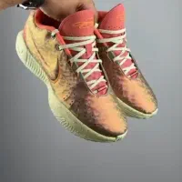 کفش اورجینال والیبال و بسکتبالlebron21