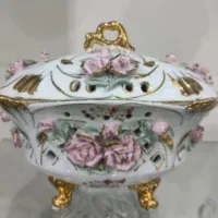 شکلات خوری بیضی