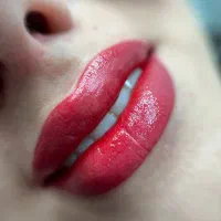 جشنواره شیدلب ریموو ابرو بن مژه