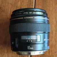 لنز کنون Canon EF 85 1.8
