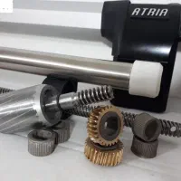 جک در پارکینگ ماردون لوله پوسته بدنه چراغ سر پایه