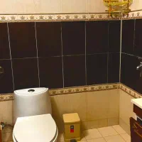 اجاره باغ ویلا|اجارهٔ کوتاه‌مدت ویلا و باغ|صدرا-فارس, فاز ۲|دیوار