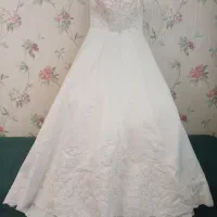 لباس عروس اروپایی بسیار شیک و خاص|لباس|شیراز, تندگویان|دیوار