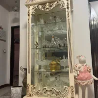 بوفه به علت جابه جایی به فروش می رسد