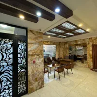 مغازه    ۳۵ متری   تابلو خور  بهر پونک