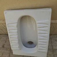 سنگ توالت و فلاش تانک