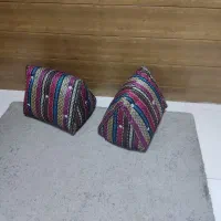 دو عدد پشتی مثلثی سنتی نو|پشتی|رشت, چله خانه|دیوار