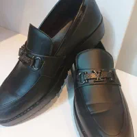 کفش لیوزویتون ارزان و نو یک بار پوشیدم