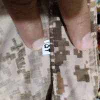 دودست لباس نظامی