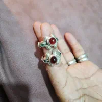 انگشتر نقره