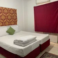 مهمان‌پذیر نزدیک حرم با سوییت‌های یک خوابه‌‌ی تمیز