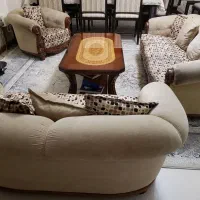 ست مبل ۷ نفره و میز پذیرایی