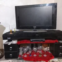 ال سی دی 40 اینچ سامسونگ و زیر تلویزیون