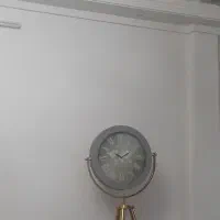 ساعت ایستاده