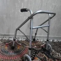 واکر چرخ دار آلومینیومی کودک|کالسکه و لوازم جانبی|تهران, عبدل‌آباد|دیوار