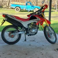 تریل crf 200