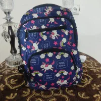 کوله مدرسه