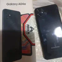 گوشی و تی وی