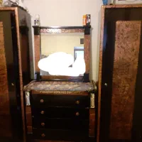 کمد ودرآور چوبی تمیز