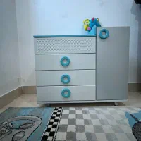 تخت کودک و دراور|تخت و صندلی بچه|شیراز, شهرک ترکان|دیوار