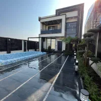 ویلا دوبلکس ۲۴۰ متری با استخر و سند تک‌برگ