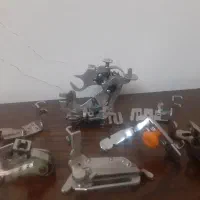 قیچی و پایه چرخ خیاطی|لوازم خیاطی و بافتنی|تهران, باغ فیض|دیوار