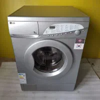 ماشین لباسشویی الجی در حد نو سالم و تمیز