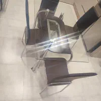 میز ناهار خوری و صندلی