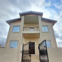 ویلایی نوساز عرصه و اعیان‌ ۲۱۶ متر دوبلکس