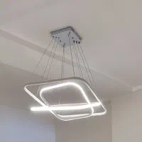 لوستر اویز لاینی