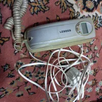 تلفن دیواری یا روی میزی سالم