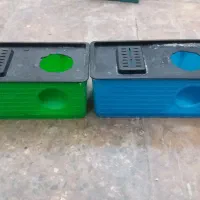 یه تعداد لونه و دونخوری و آبخوری دست دوم|لوازم جانبی حیوانات|میبد, |دیوار