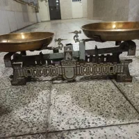 ترازو برنجی