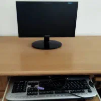 فروش کامپیوتر ومیز