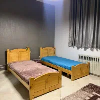 تخت خواب چوبی و میز آرایش|تخت و سرویس خواب|تهران, تهرانپارس غربی|دیوار
