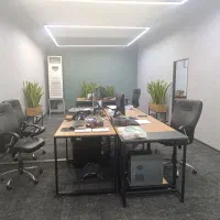 استخدام تعدادی برنامه نویس