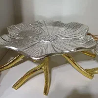 شیرینی خوری و اردو خوری لوتوس