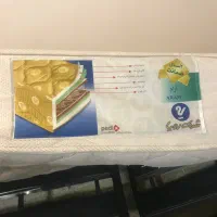 تخت خواب و تشک تمیز