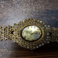 ساعت  نو سالم