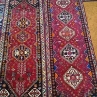 فرش دست بافت محلی