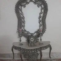 آینه و کنسول
