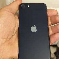 گوشی آیفون se2022 بسیار نو باتری 88