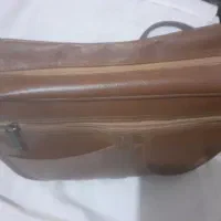 کیف رو دوشی جادار و بزرگ‌|کیف، کفش، کمربند|اصفهان, شهرک کاوه|دیوار