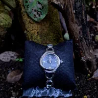 ساعت Swarovski