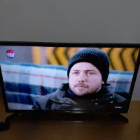 تلویزیون ۳۲ اینج سامسونگ و آینه کنسول ۷۰۰ تومانی