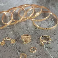 فروش فوری طلا کاملا نو|جواهرات|ساری, |دیوار